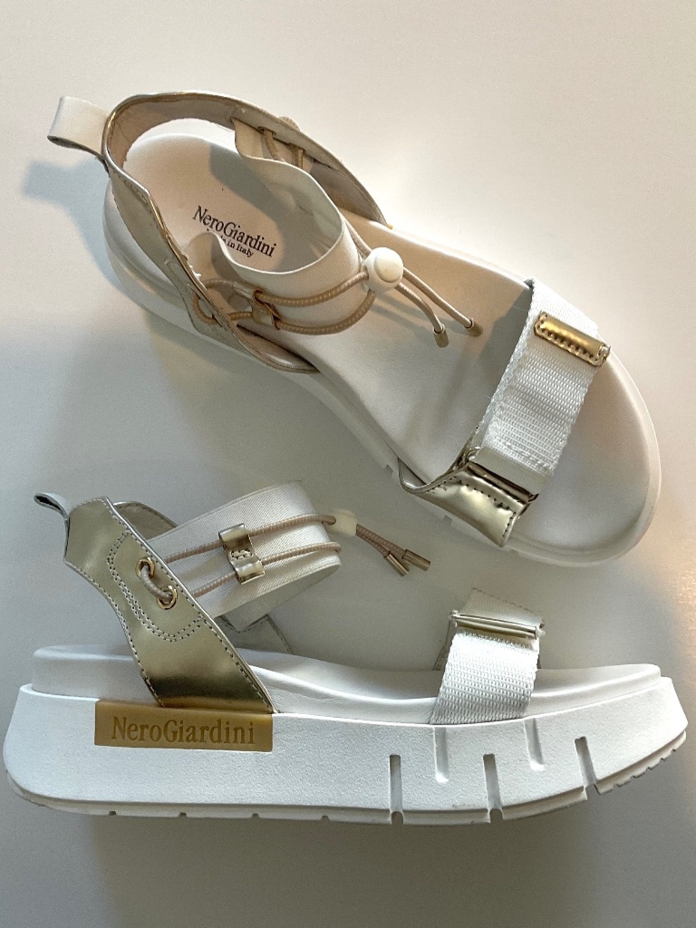 NERO GIARDINI Sporty Platform Sandal in White Size EU 37